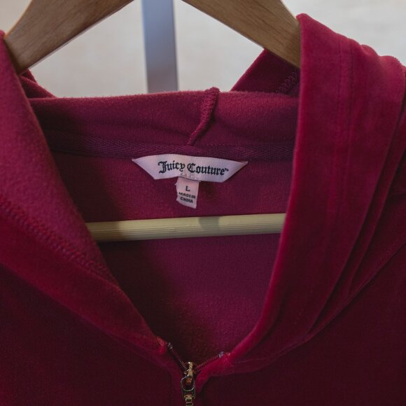 Juicy Couture Zip-Up - Picture 2 of 3